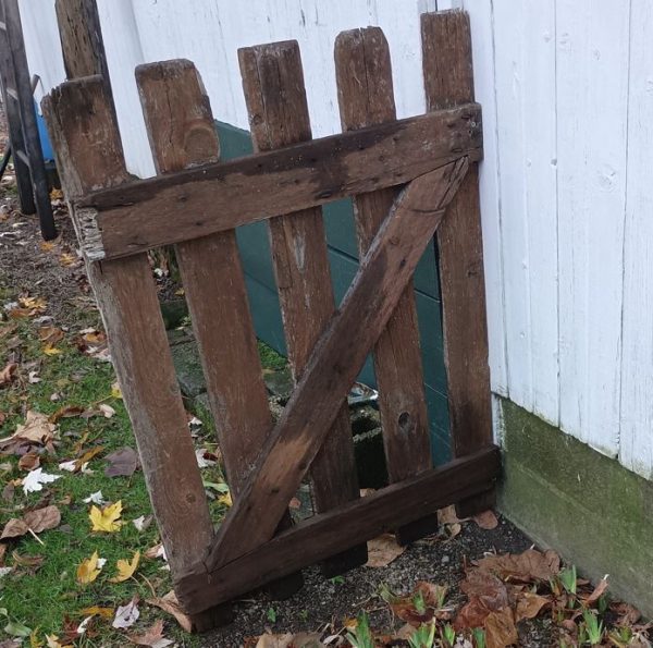 Barn Doors & Siding & Rustic yard art Gates - Image 2